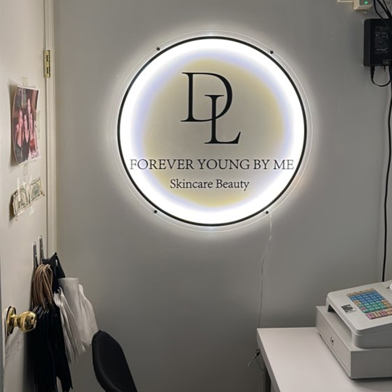 3D الاكريليك علامات معدنية مخص - مراجعة Lighting Decor Company وسعره