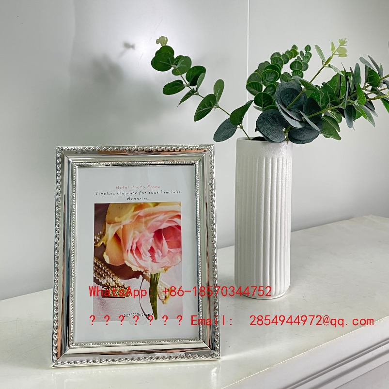 إطار صور معدني فاخر فضي اللون  - مراجعة Lighting Decor Photos وسعره